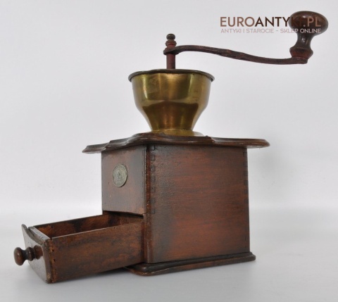 Antyczny młynek do mielienia kawy. QUELITE GARANTIE EN ACIER FORGE R.Z.