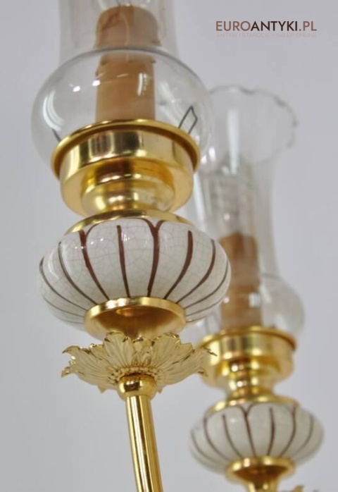 piękne ozdoby żyrandola