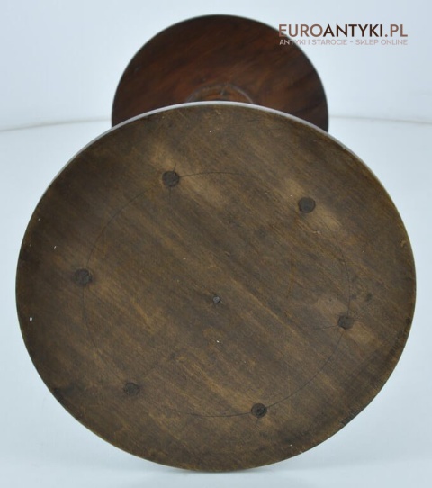 stojak z litego drewna