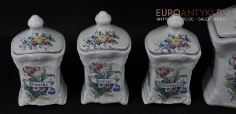 zabytkowe naczynka kuchenne