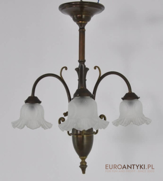 Secesyjna lampa sufitowa. Secesyjny żyrandol z kloszami. Art Nouveau Jugendstil Secesja.