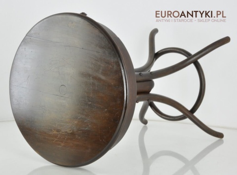 okragły stoliczek antyczny