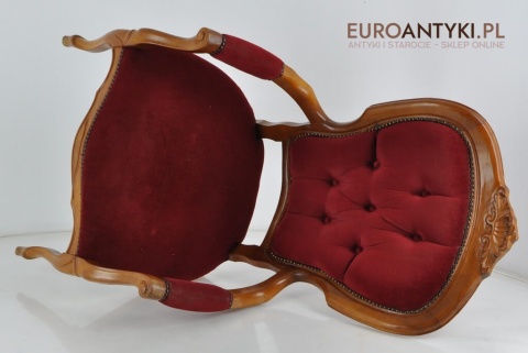 pikowane krzesło antyk