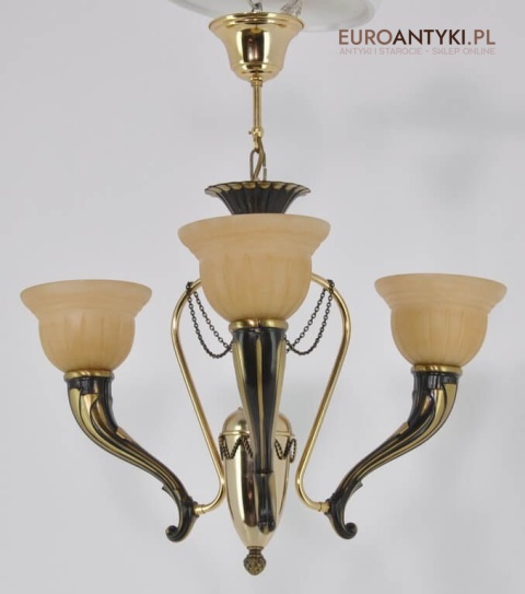 żyrandol z pochodniami