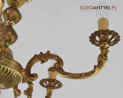 eklektyczny żyrandol