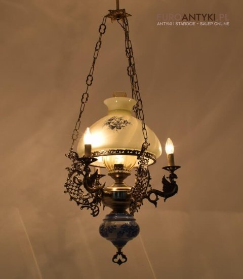 duża lampa do wiatrołapu