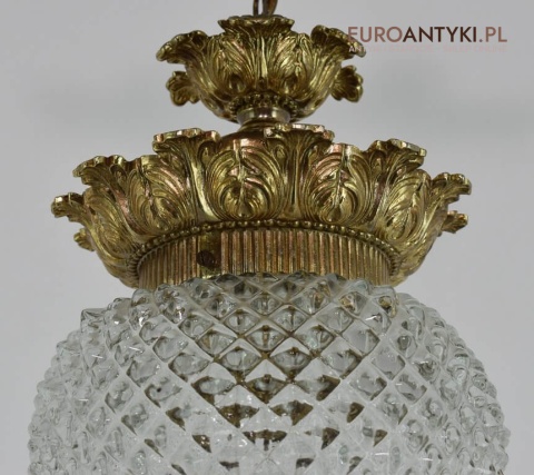 rustykalna lampa do holu