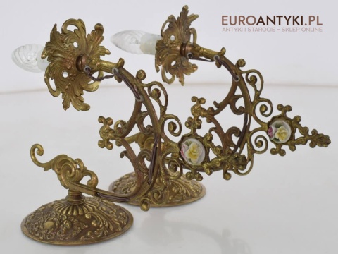 gotyckie lampy na ściane