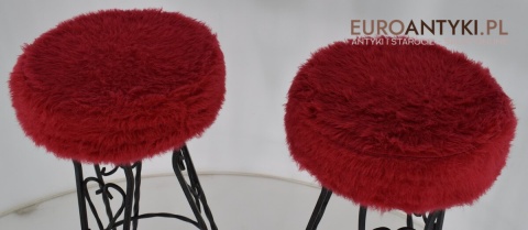 bordowe stołki do baru