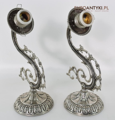 srebrne lampy ścienne