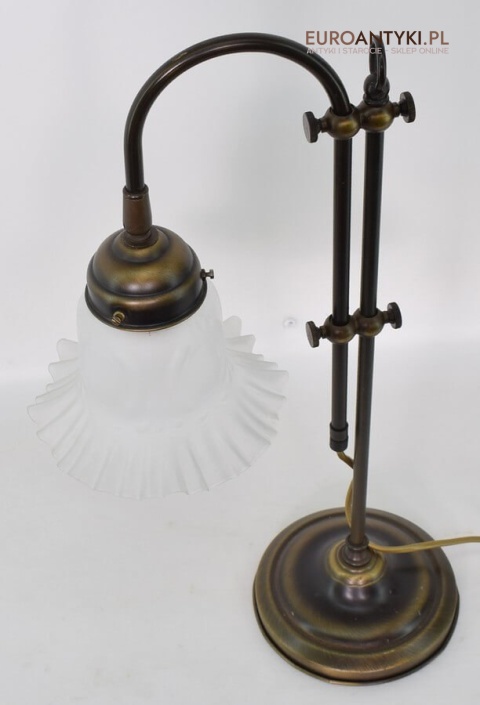 zabytkowa lampka na biurko