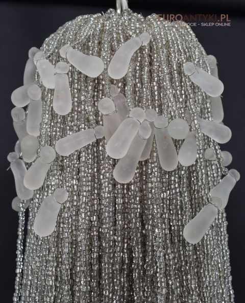 Żyrandol shabby chic glamour z koralików. Lampa sufitowa meduza. Oświetlenie vintage retro.