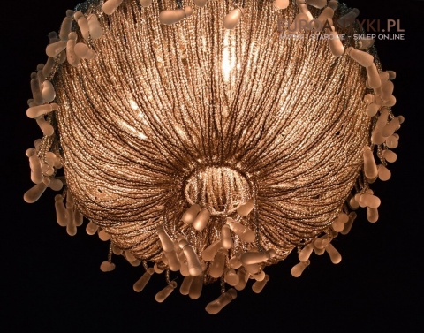 Żyrandol shabby chic glamour z koralików. Lampa sufitowa meduza. Oświetlenie vintage retro.