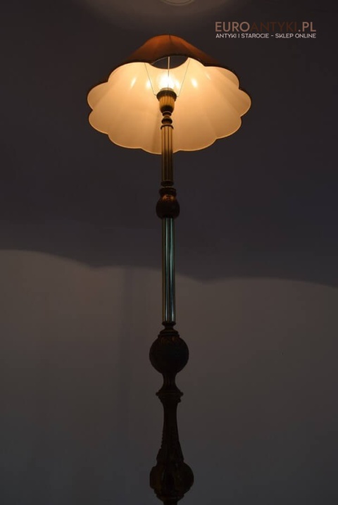 Barokowa lampa podłogowa do pałacowego salonu. Pałacowe antyki barokowe rokokowe.