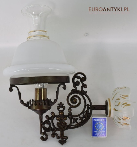 Kinkiety do dworu. Lampki ścienne dworskie. Antyki i dekoracje