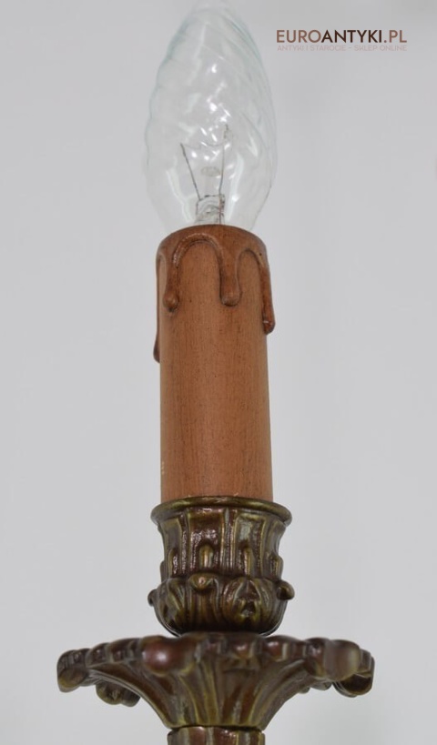 lampa pałacowa