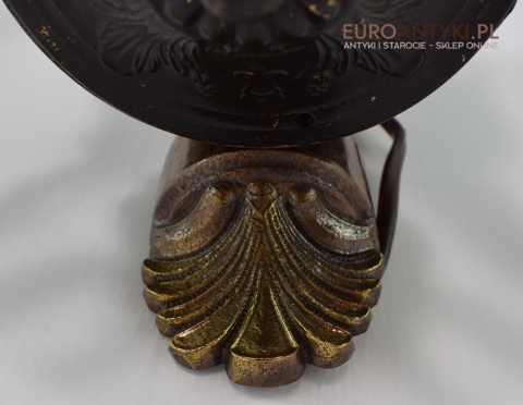 zabytkowe oświetlenie