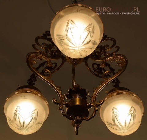 dworska lampa wisząca