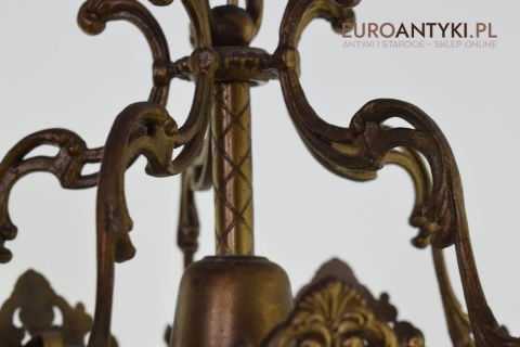 zabytkowe oświetlenie