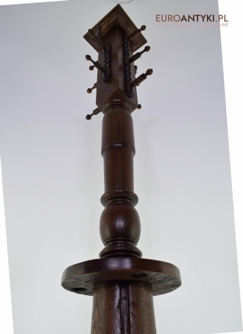 unikatowy wieszak stojący