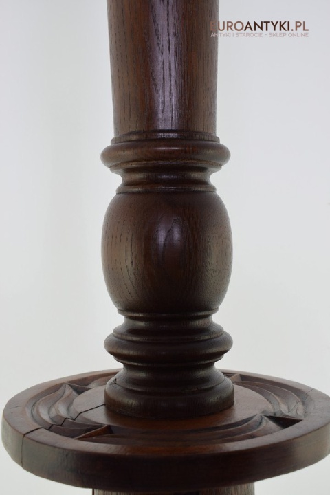 unikatowy wieszak stojący