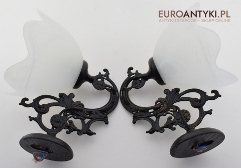 Para ciemno brązowych lamp ściennych dworkowe kinkiety z kloszami retro vintage