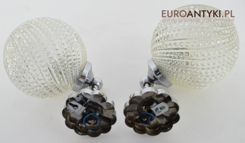 Srebrne kinkiety łazienkowe z kloszami retro vintage lampy ścienne art deco