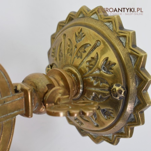 mosiężny kinkiet