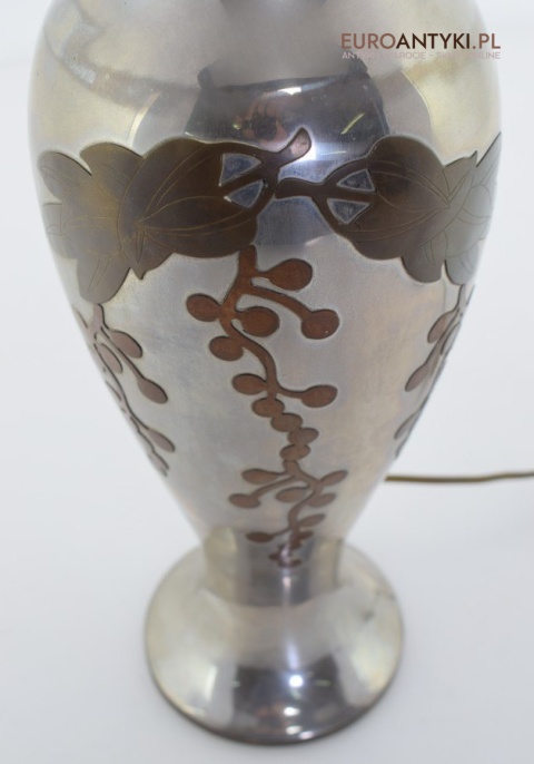 Srebrna lampa stołowa lampka muzealna z abażurem antyk do salonu