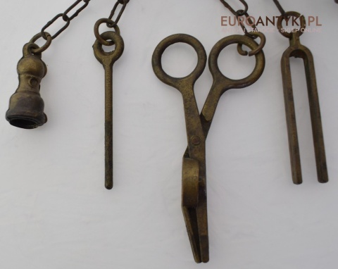 Lampka oliwna z brązu zabytkowa lampa Aladyna antyk olejowy