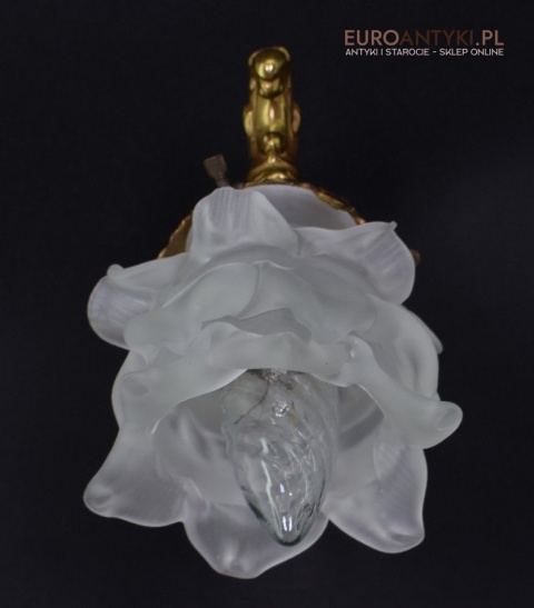 2 francuskie kinkiety mosiężne antyki z kloszami z formie kielichów kwiatowych