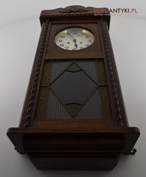 Muzealny zegar F.M.S. antyk odmierzający czas do dworu pałacyku