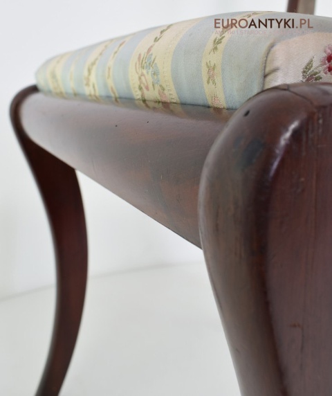 Wiktoriańskie krzesło antyczne meble oryginalne muzealne dworskie