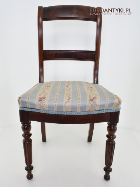 Wiktoriańskie krzesło muzealne oryginalny styl wiktoriański do muzeum dworu