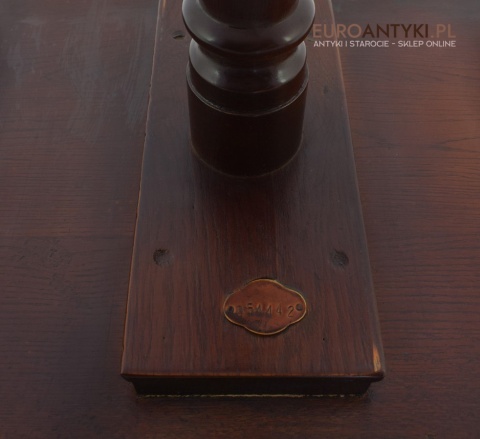 Zabytkowy stoliczek z szufladkami pomocnik antyczny do dworu pałacu