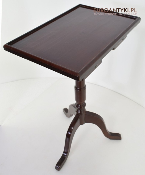 Zabytkowy stoliczek z szufladkami pomocnik antyczny do dworu pałacu