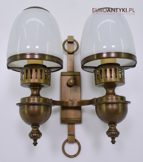 bankierska lampa ścienna