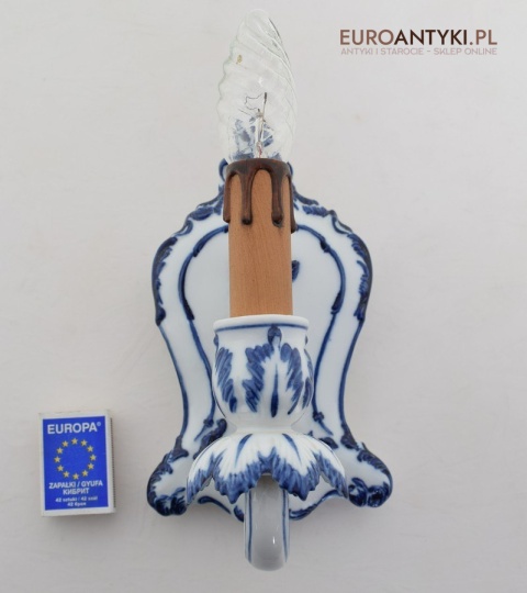 Kinkiet porcelanowy w stylu Delft lampka ścienna niebieska porcelanowa