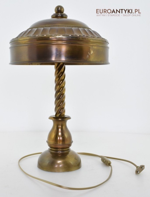 seceysjna lampa do gabinetu