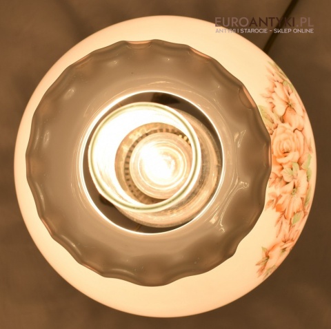 Wiktoriańska lampa nastalgiczna retro lampka stołowa szklana z kwiatkami