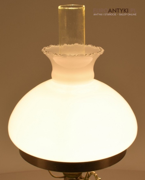 Zabytkowa lampka naftowa retro lampa prowansalska do komnaty zamkowej