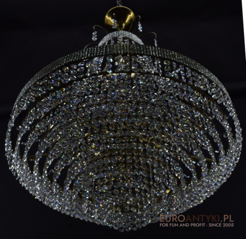 kryształowy chandelier