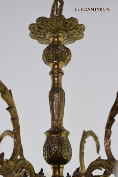 Delikatny żyrandol mosiężny z Włoch lampa książęca do zamku antyki