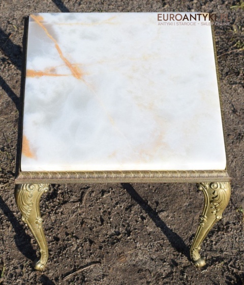 Onyksowy stoliczek ozdobny antyk nogi z masywnego mosiądzu