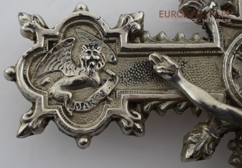 Jezus Chrystus pod szkłem krzyż kościelny na ołtarz do kapicy INRI zabytki katolickie