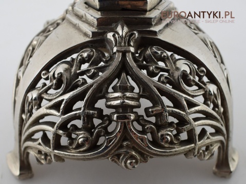 Jezus Chrystus pod szkłem krzyż kościelny na ołtarz do kapicy INRI zabytki katolickie