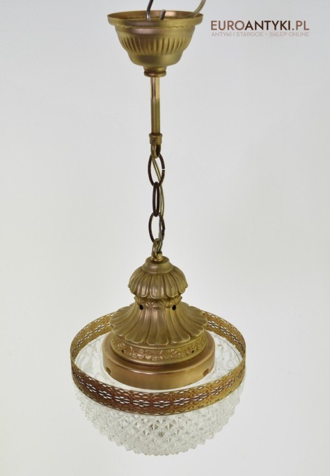 wypasiona lampa wisząca