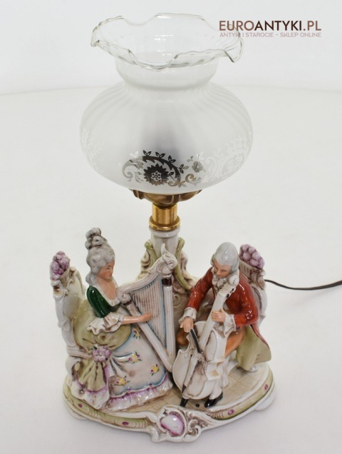 zabytkowa lampka z porcelany