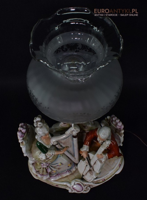 Pałacowa lampka na stolik porcelanowa lampa koncert dworski antyk