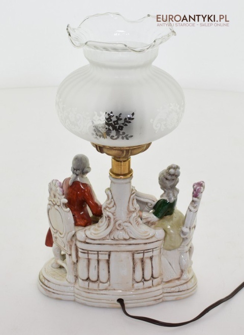 Pałacowa lampka na stolik porcelanowa lampa koncert dworski antyk